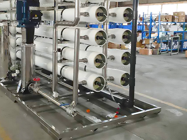 各类大型反渗透工业超纯水设备